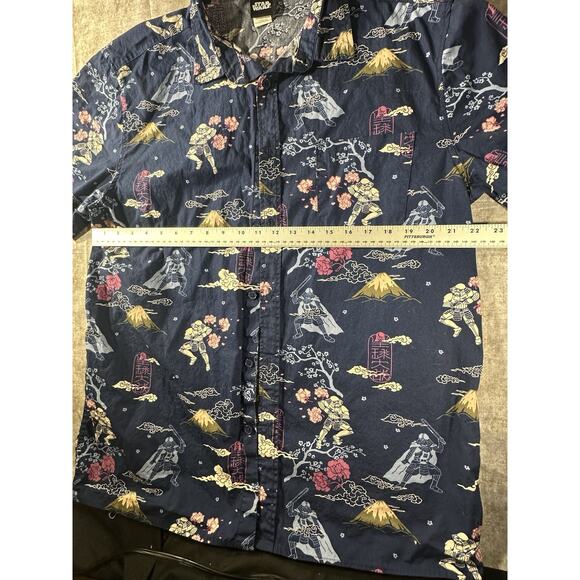 Star Wars Samurai Storm Trooper Woven Button-Up Size Large - Picture 4 of 6
